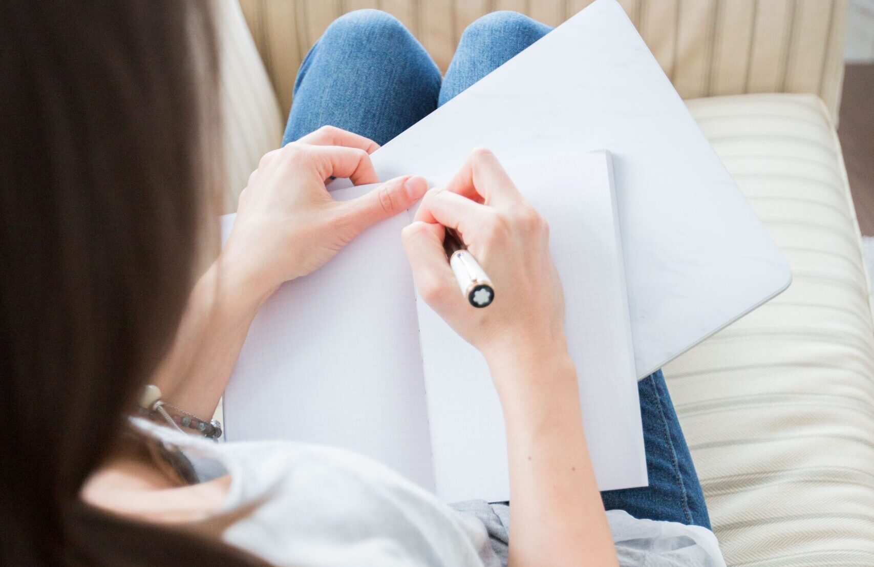 The Importance of Professional Writing in Cairns Resume and Cover Letter Services